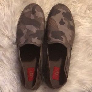 UGG Australia Camo Brindle SLIPPER Loafers Slip on
